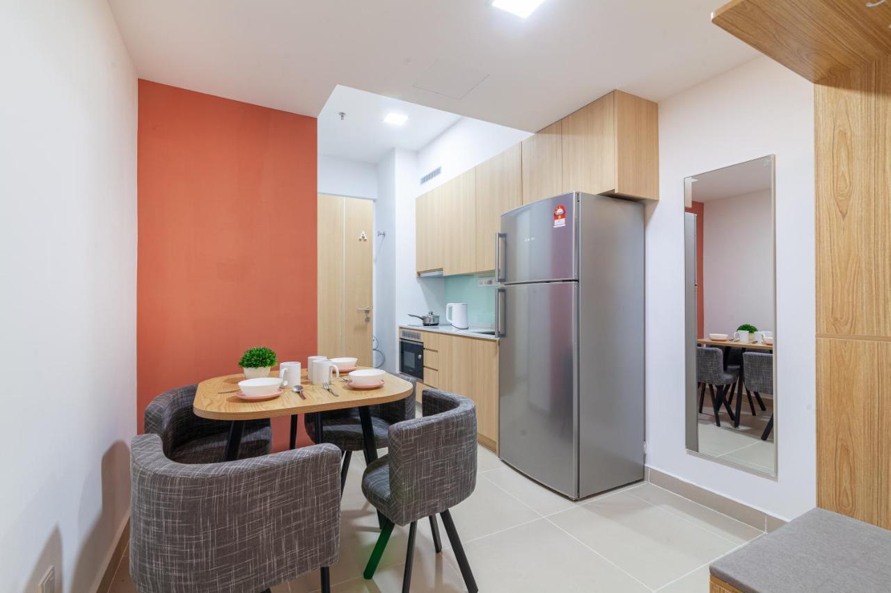 Colony @ Kampung Baru by Plush Kuala Lumpur Bagian luar foto
